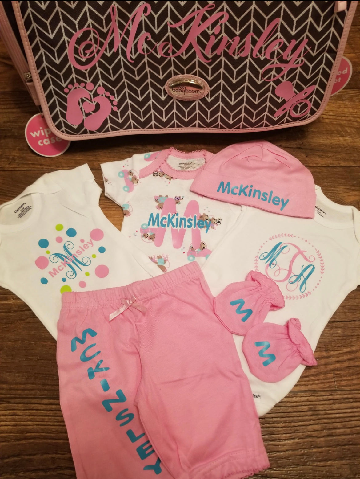 Infant Gift Set (Girl)